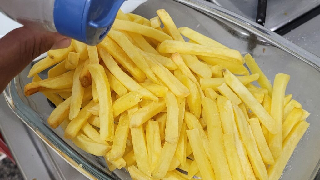 Como fazer batata frita na Air Fryer